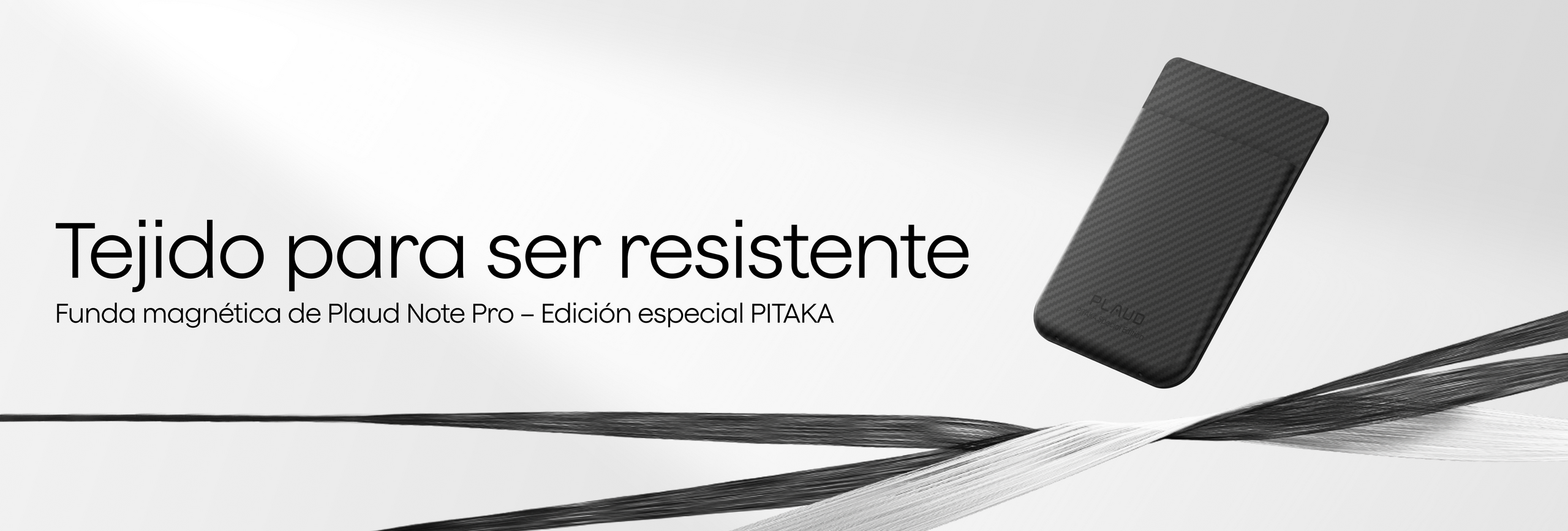 Funda magnética negra PITAKA de edición especial para Plaud Note Pro, con textura, sobre fondo blanco.