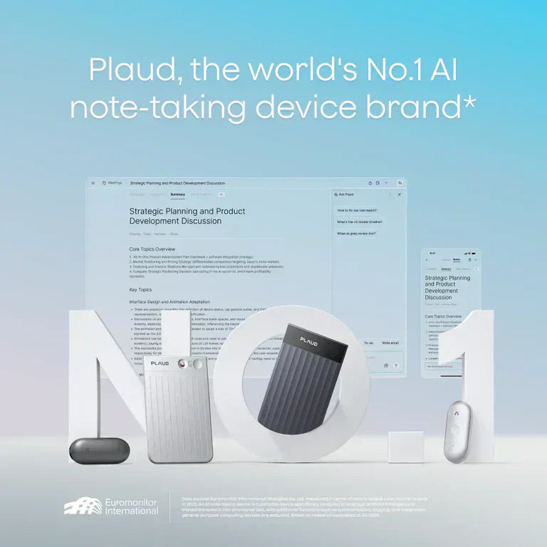 Dispositivos Plaud Note, Note Pro y NotePin con interfaces de software, destacando a Plaud como la marca n.º 1 de IA.